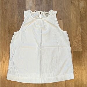 Women's White Sleeveless Top